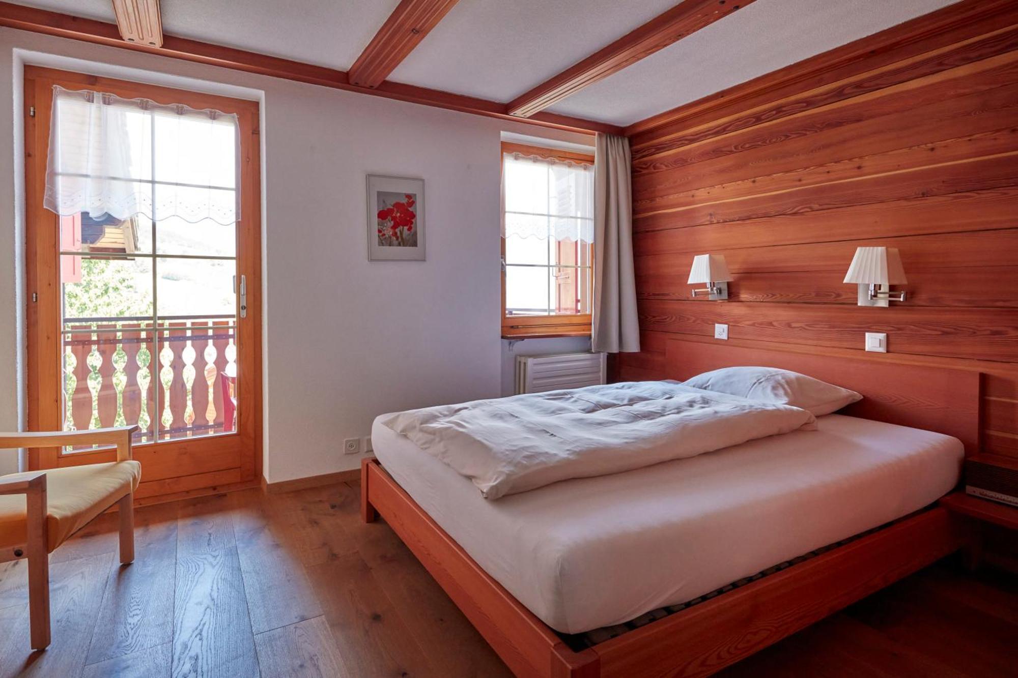 Hotel Alpenblick Zeneggen Eksteriør bilde