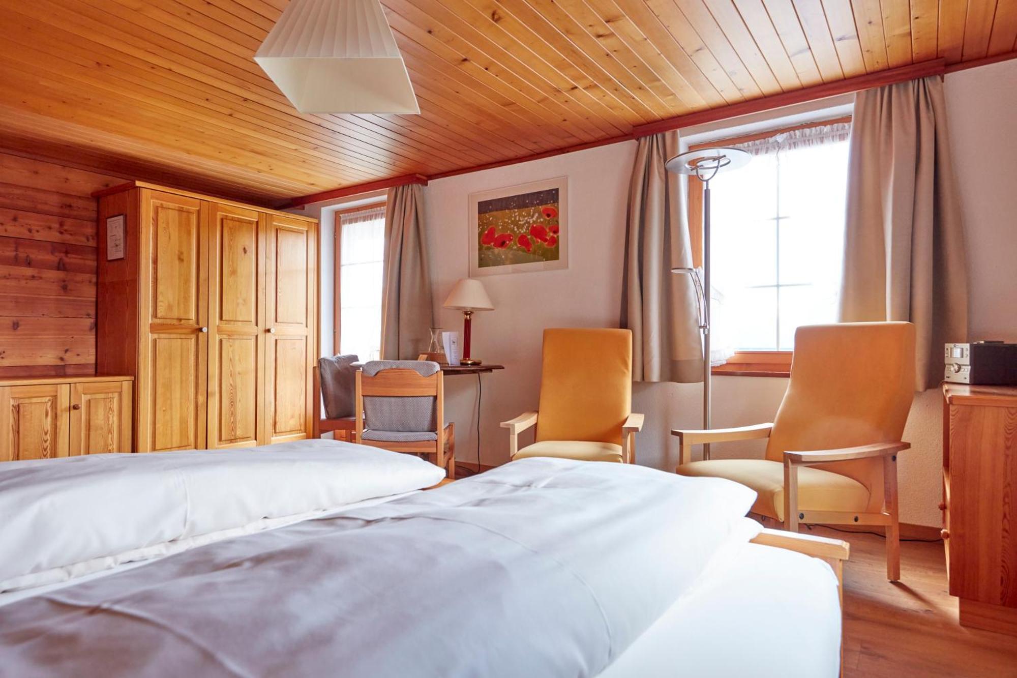 Hotel Alpenblick Zeneggen Eksteriør bilde